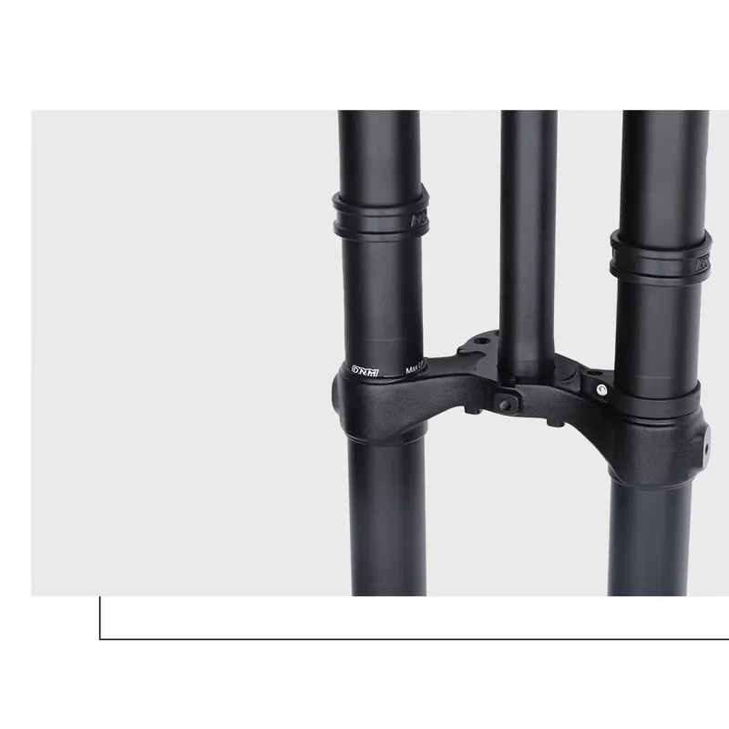 DNM USD C Mountainbike voorvor - Mtb Fork Air recensie en prijs